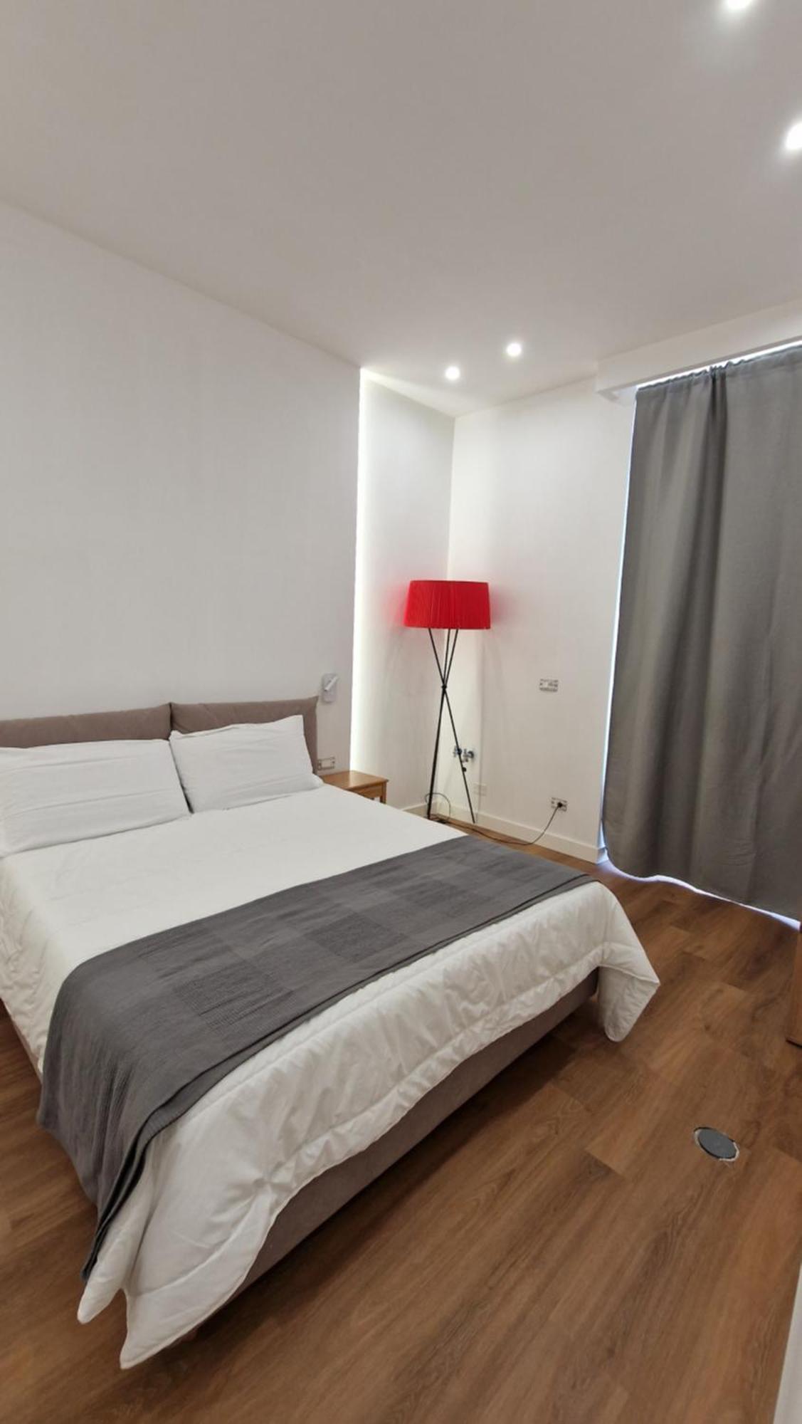 Bed & Breakfast Center 2*